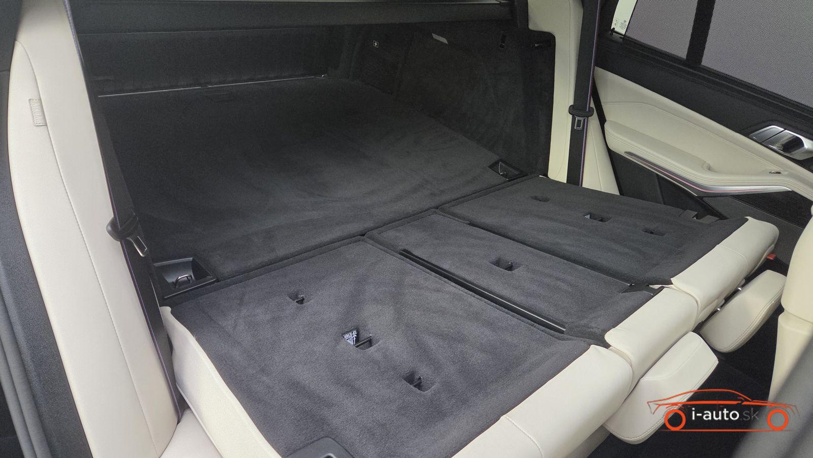 BMW X5 xDrive 50e M Sport Pro za 101500€