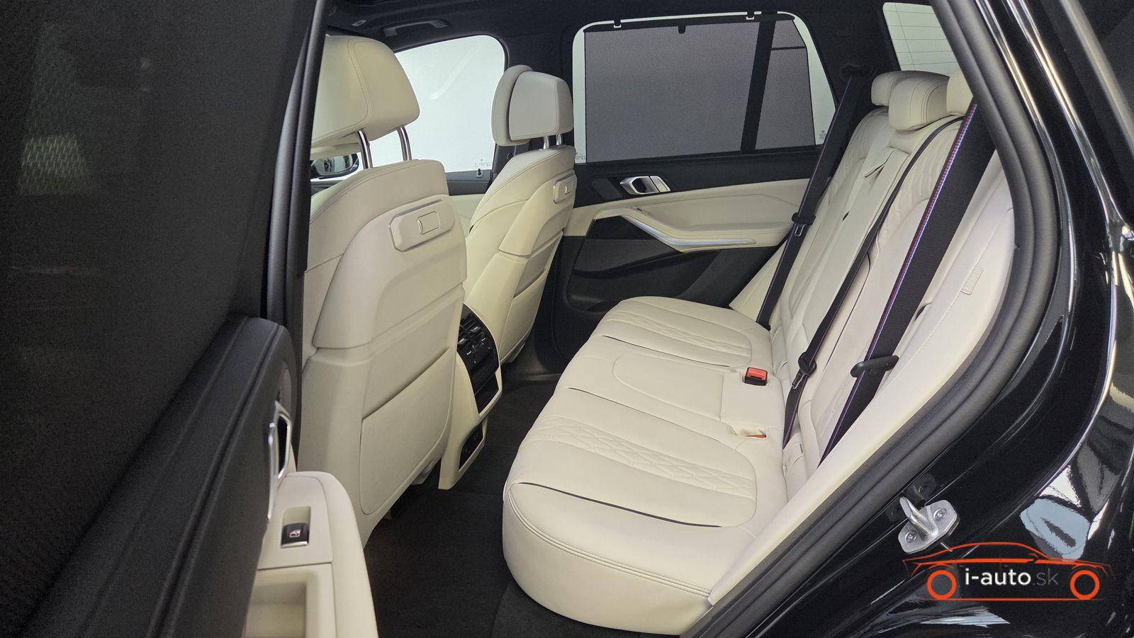 BMW X5 xDrive 50e M Sport Pro za 101500€