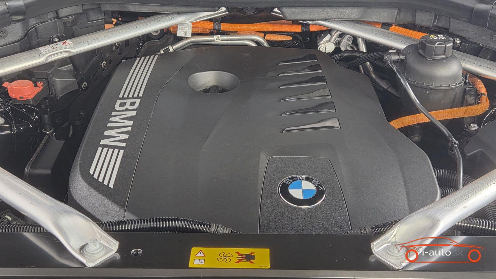 BMW X5 xDrive 50e M Sport Pro za 101500€