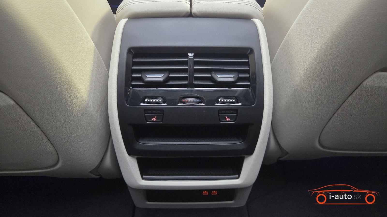 BMW X5 xDrive 50e M Sport Pro za 101500€