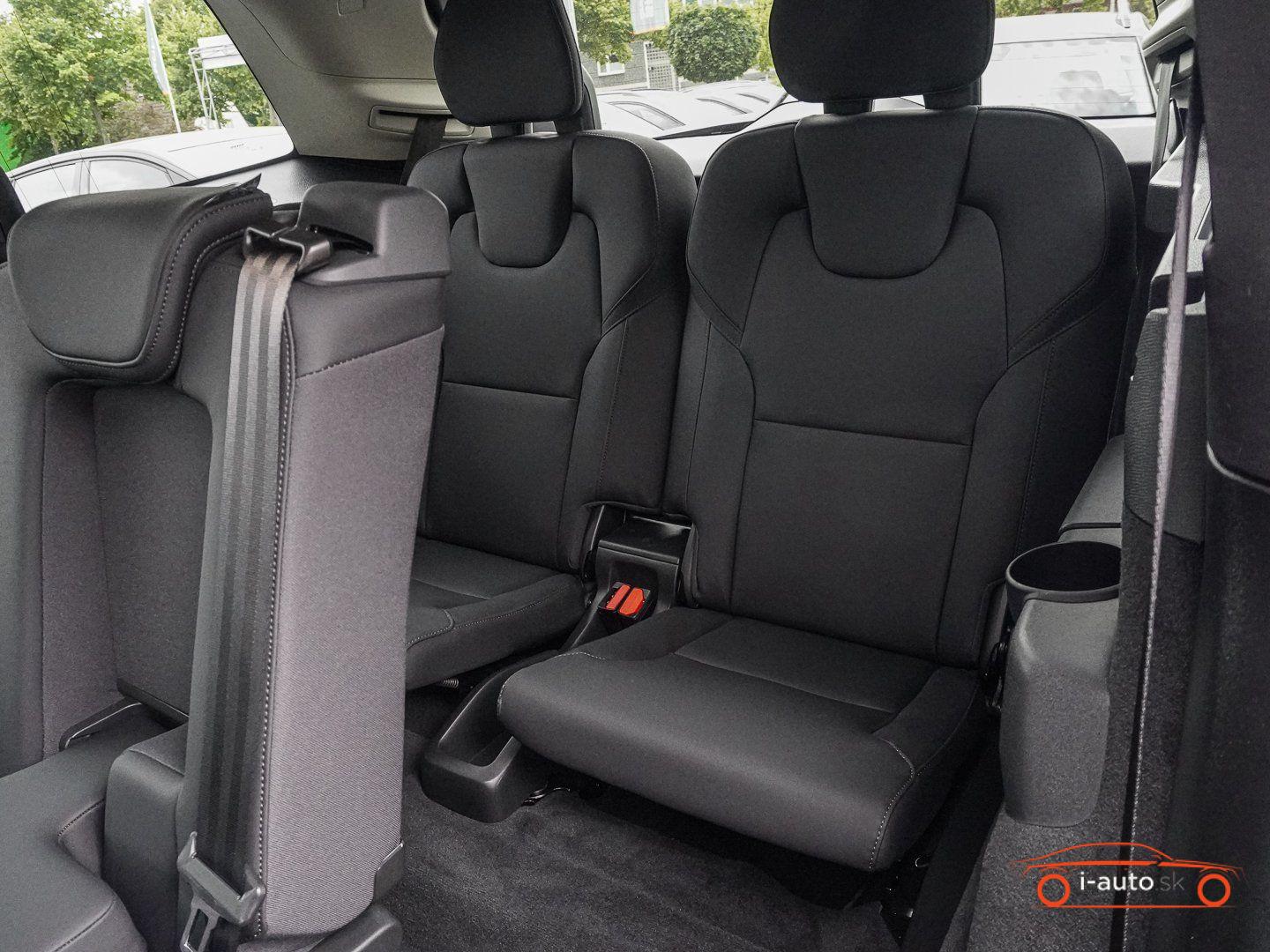 Volvo XC90 B5 AWD  za 59900€