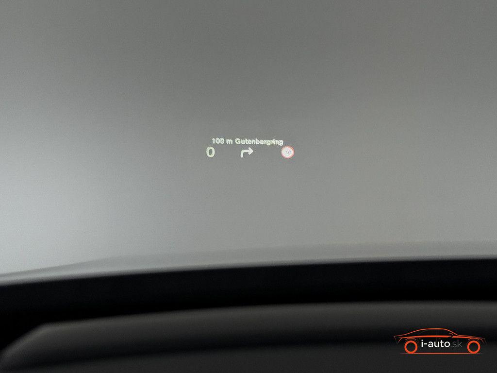 Volvo XC90 T8 Ultra Dark Plug-In Hybrid AWD za 82500€