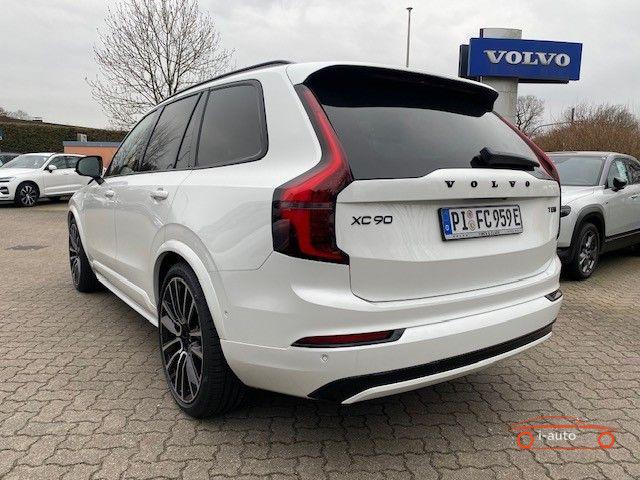 Volvo XC90 T8 AWD Ultra Black Edition za 81500€