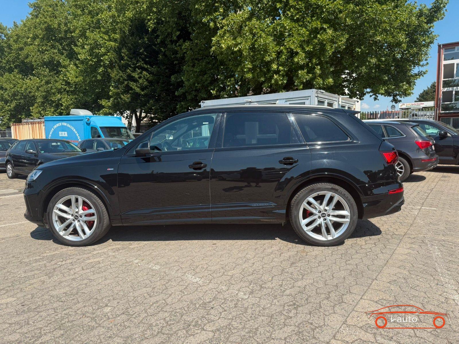 Audi Q7 50 TDI quattro competition plus Sline za 53230€