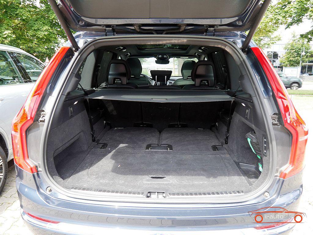 Volvo XC90 B5 AWD Plus Bright  za 56840€
