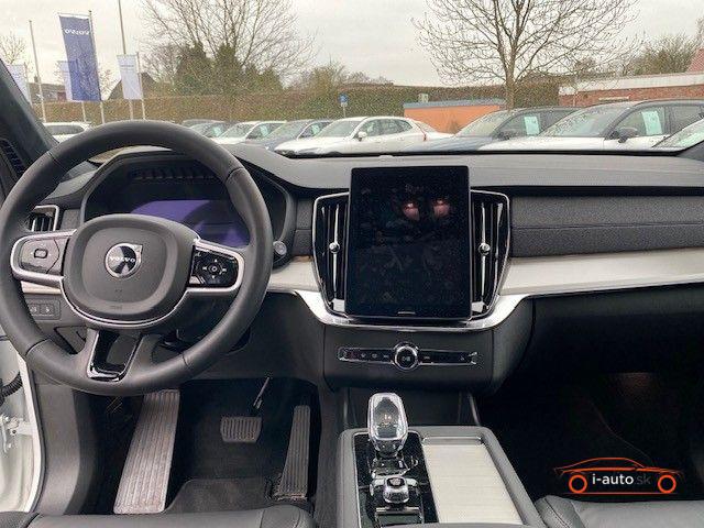 Volvo XC90 T8 AWD Ultra Black Edition za 81500€