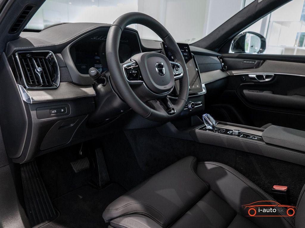Volvo XC90 T8 Ultra Dark za 105000€