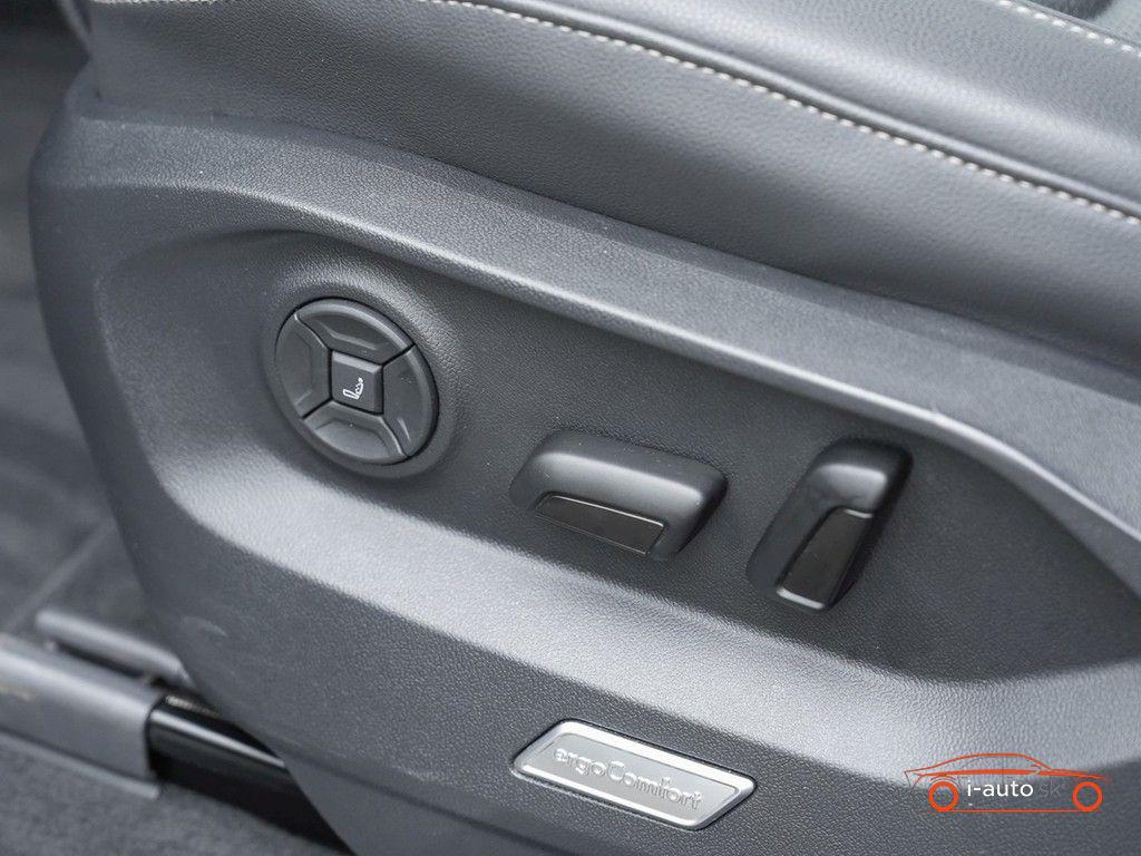 Volkswagen Touareg 3.0 TDI DSG 4Motion R-Line za 54900€