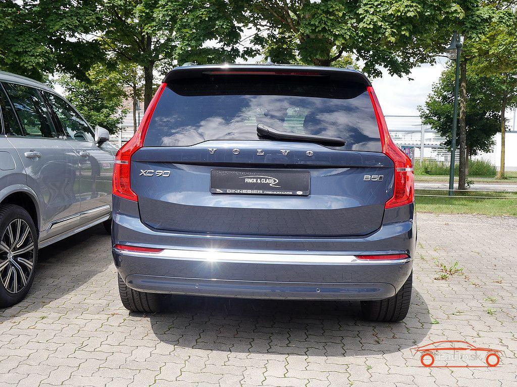Volvo XC90 B5 AWD Plus Bright  za 56840€