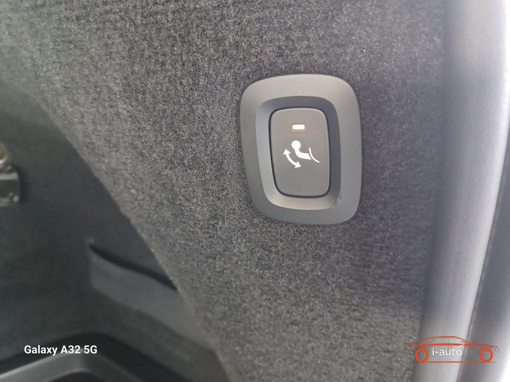 Volvo XC90 T8 Ultra Dark Plug-In Hybrid AWD za 61410€