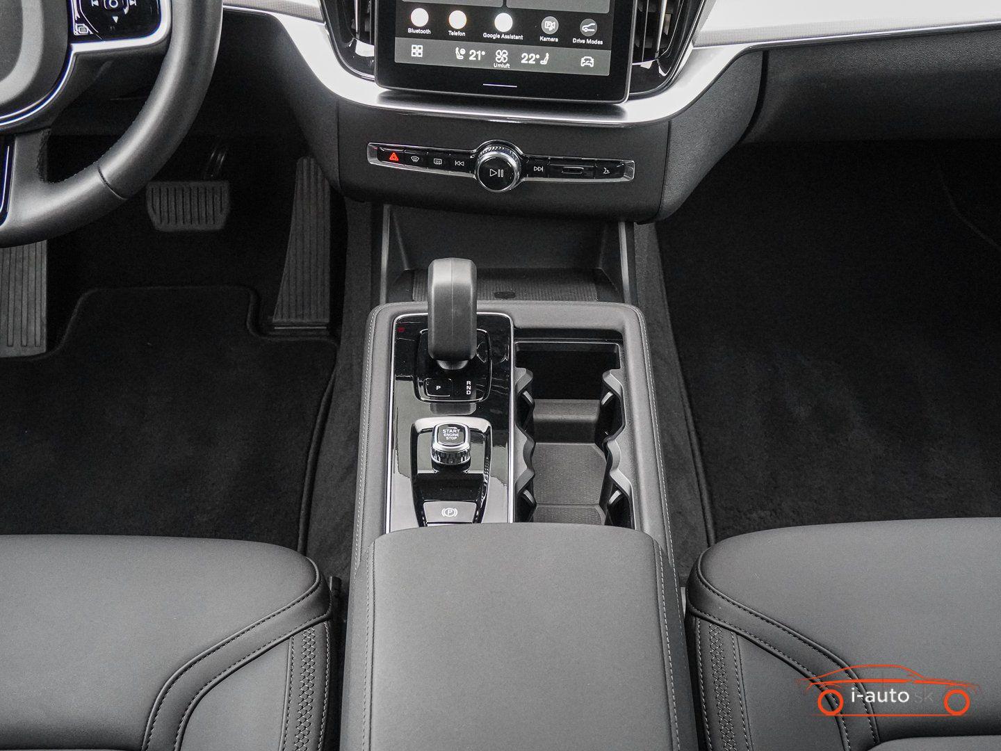 Volvo XC90 B5 AWD  za 59900€