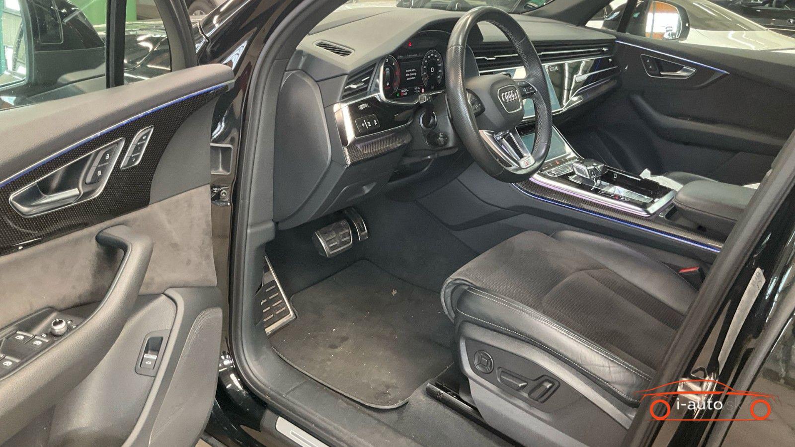 Audi Q7 50 TDI quattro competition plus Sline za 53230€