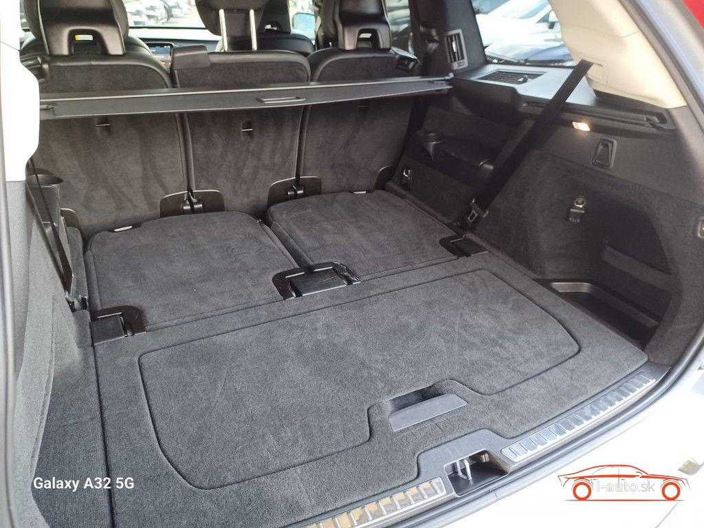 Volvo XC90 T8 Ultra Dark Plug-In Hybrid AWD za 61410€