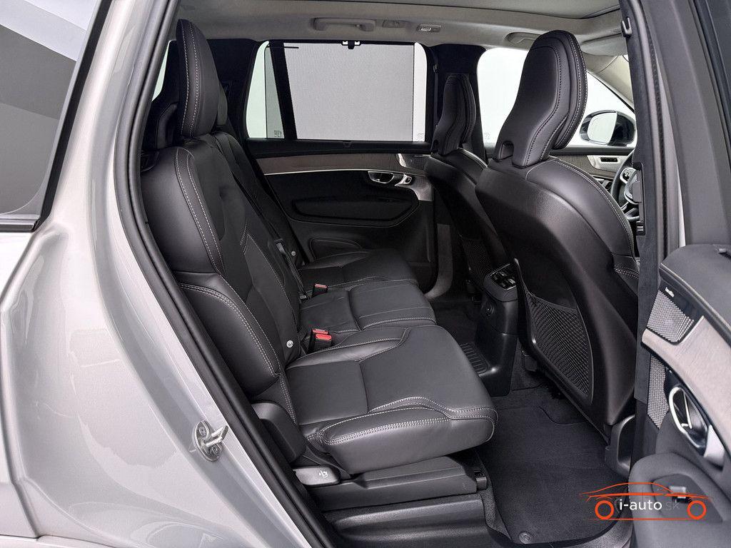 Volvo XC90 T8 Ultra Dark Plug-In Hybrid AWD za 82500€