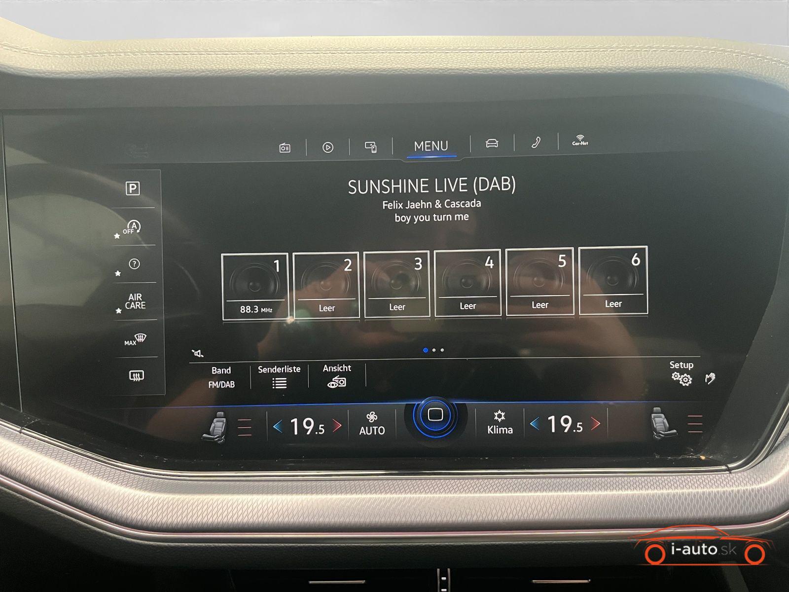 Volkswagen Touareg 3.0 TDI R-Line Black Style za 47900€