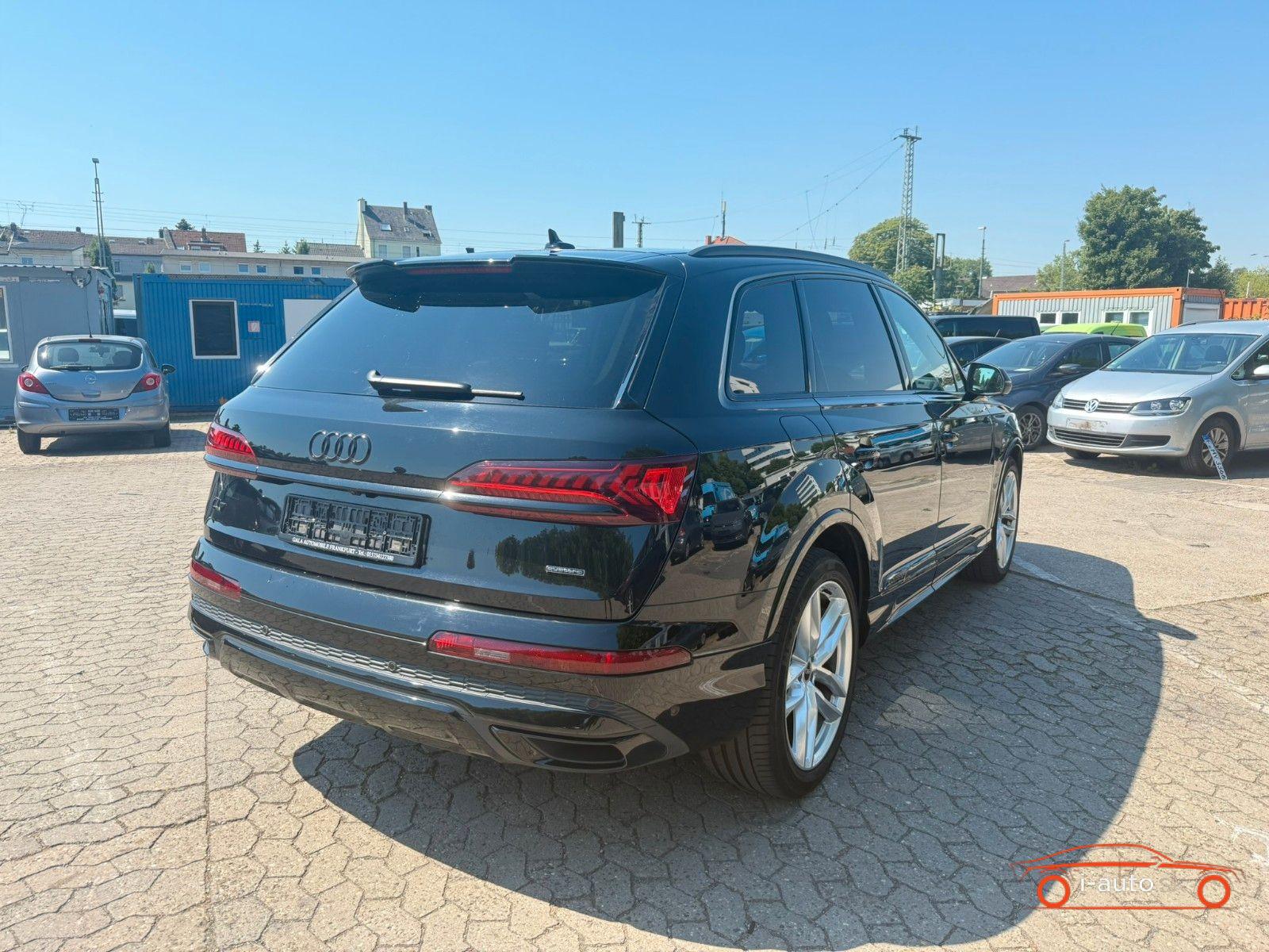 Audi Q7 50 TDI quattro competition plus Sline za 53230€