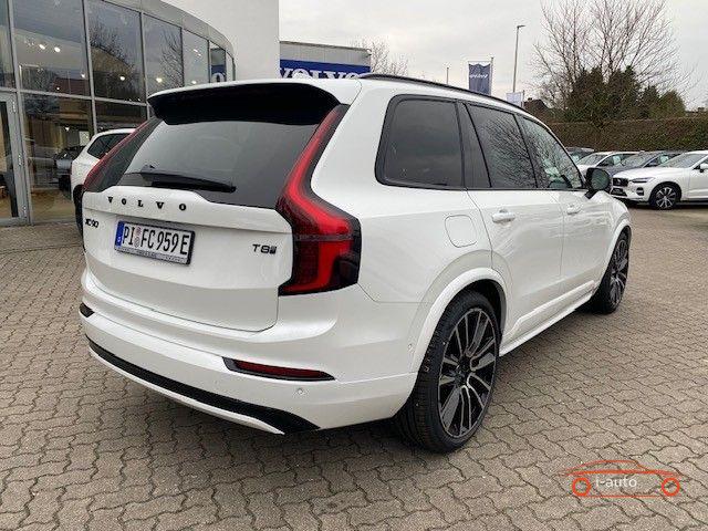 Volvo XC90 T8 AWD Ultra Black Edition za 81500€