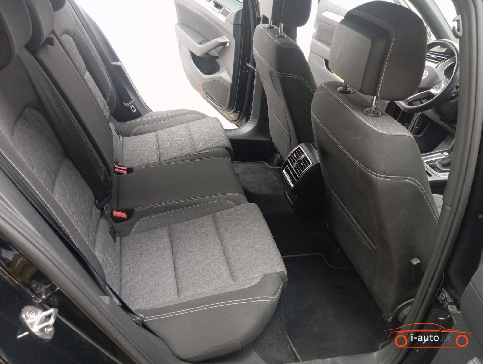 Volkswagen Passat Variant 1.5 TSI DSG Business za 19700€