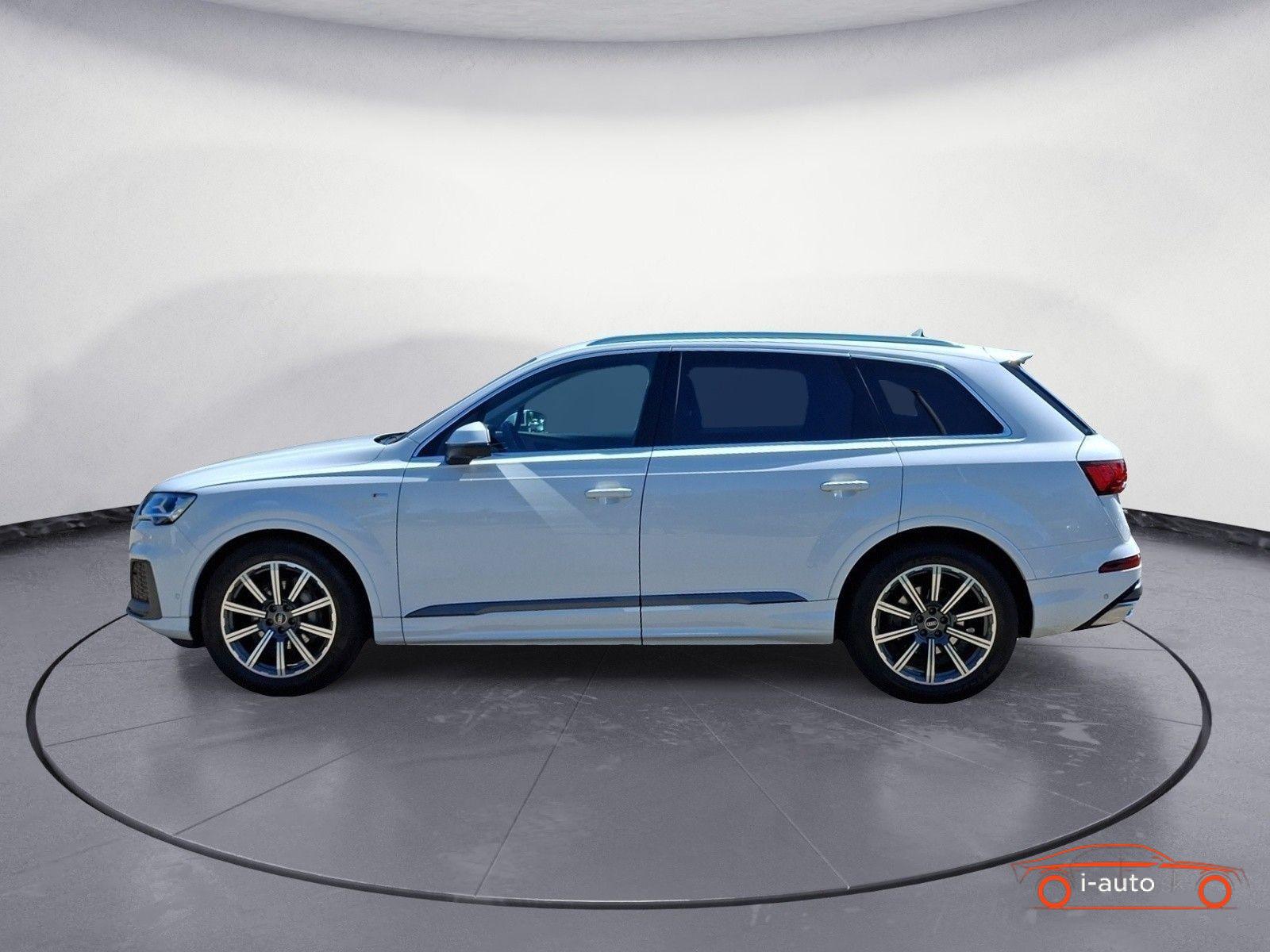 Audi Q7 S line 50 TDI quattro za 45640€