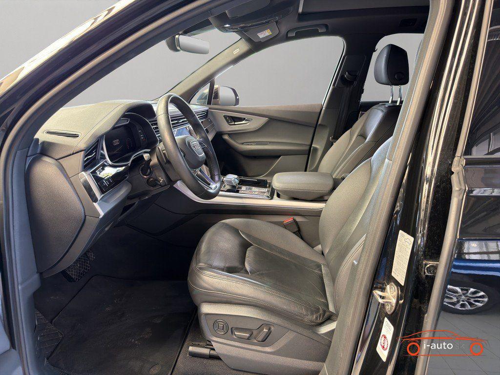 Audi Q7 50 TDI quattro za 51500€