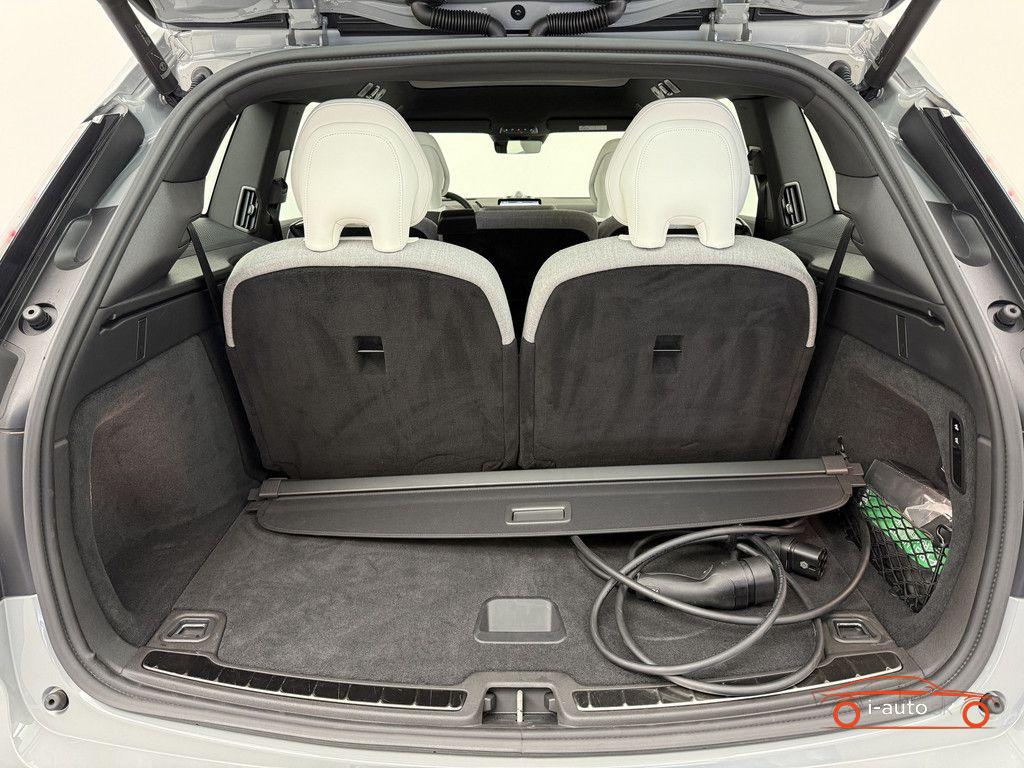 Volvo EX90 Ultra Performance Pure Electric AWD za 75700€