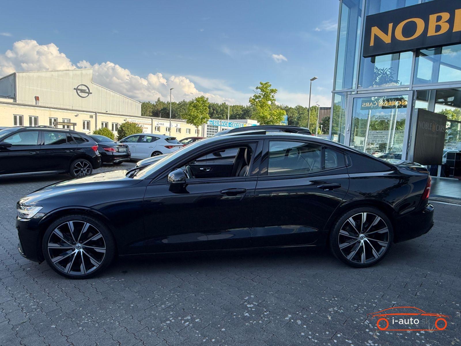 Volvo S60 Plus Dark za 40800€