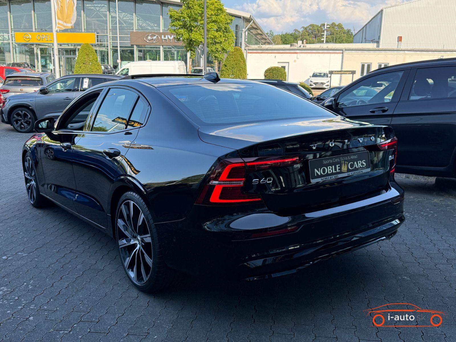 Volvo S60 Plus Dark za 40800€