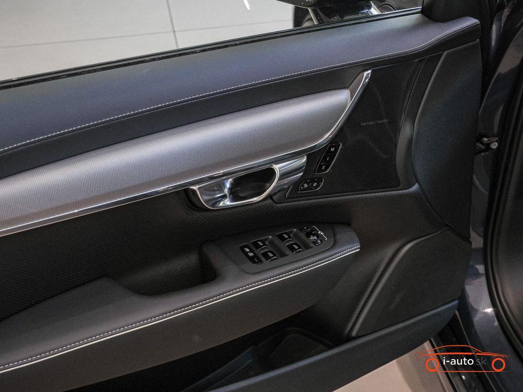 Volvo S90 T8 AWD Ultimate Dark za 60600€