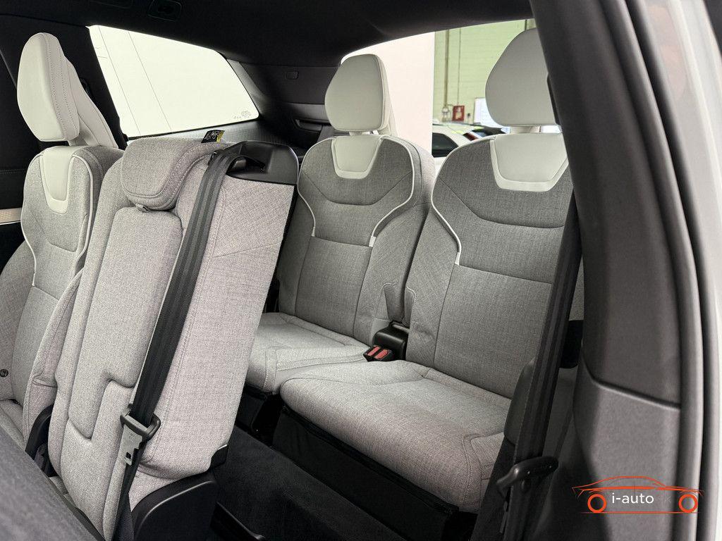 Volvo EX90 Ultra Performance Pure Electric AWD za 75700€