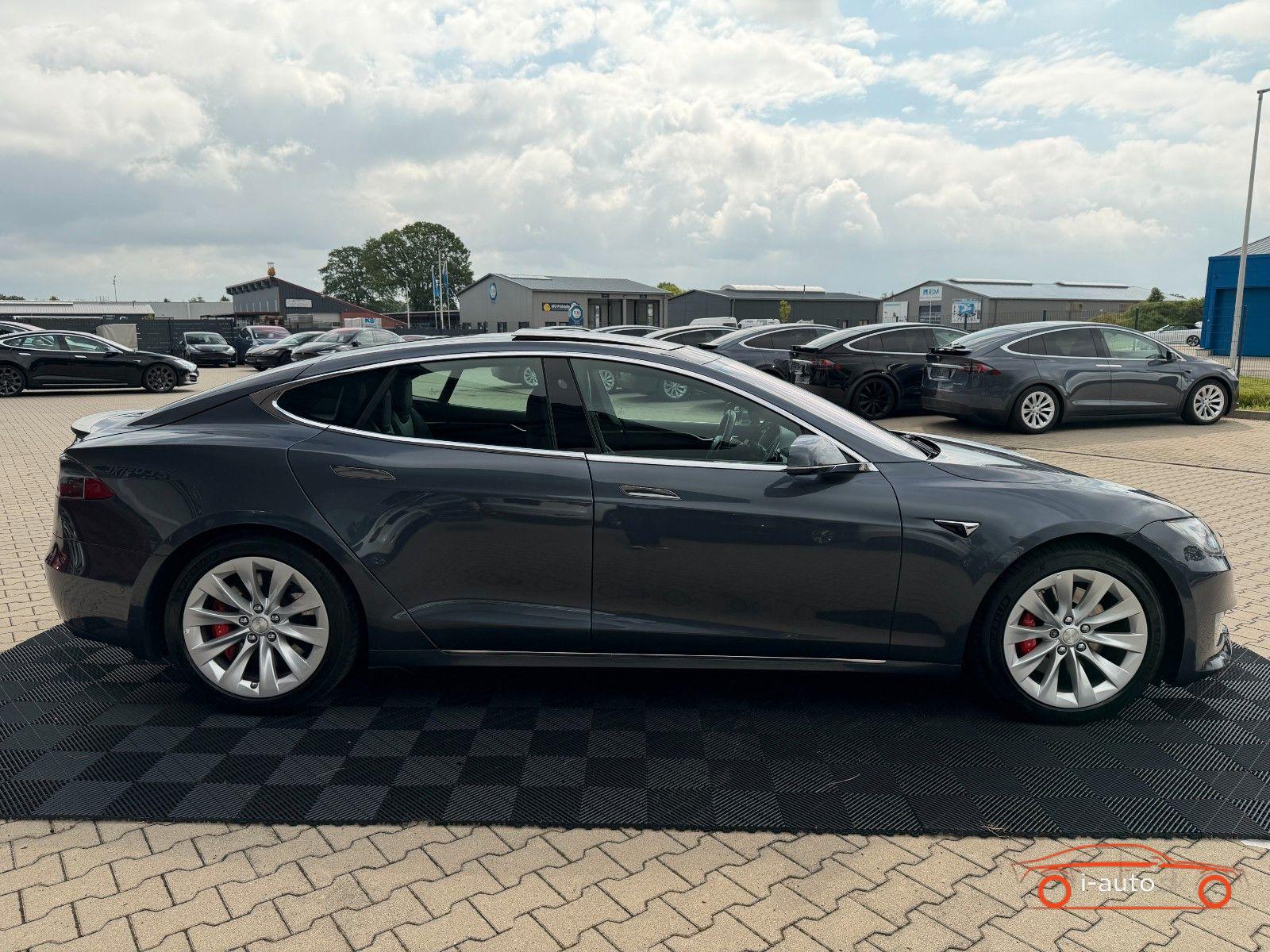 Tesla Model S P100D | SUNROOF | za 37800€