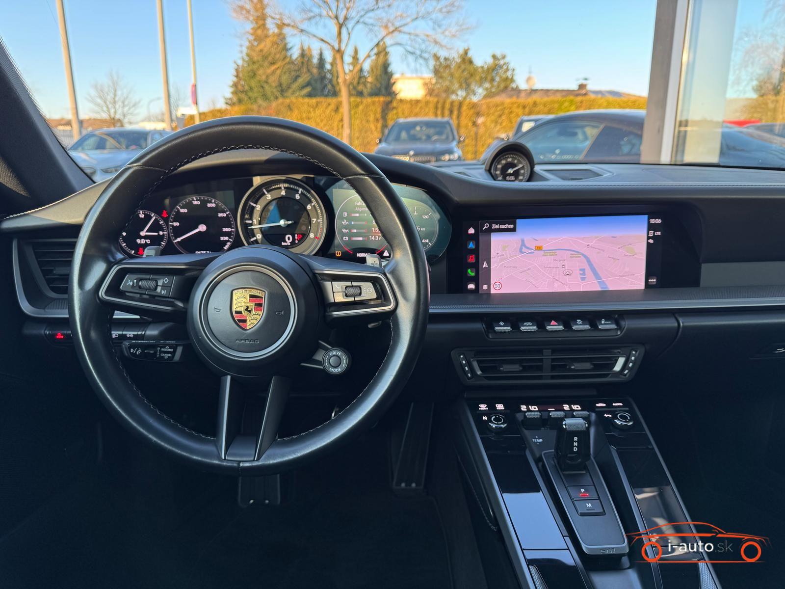 Porsche 911 992 Carrera 4S za 111000€