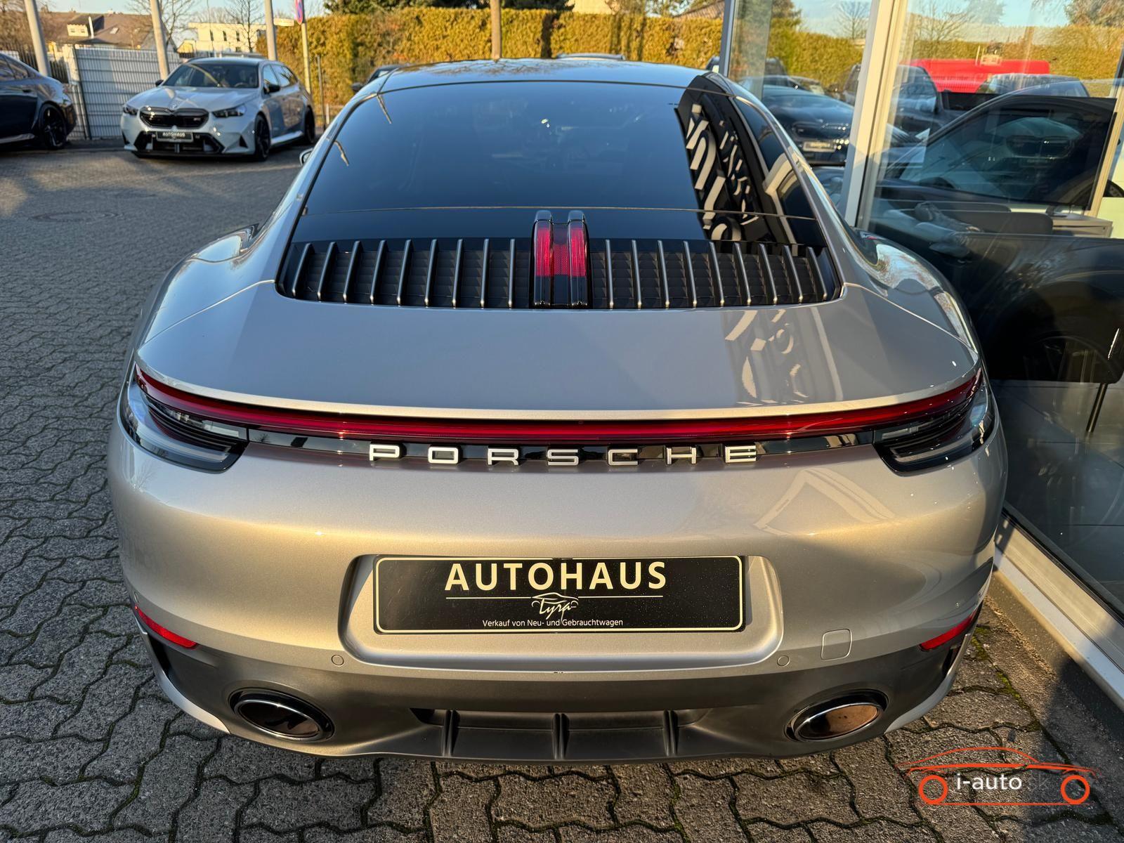 Porsche 911 992 Carrera 4S za 111000€