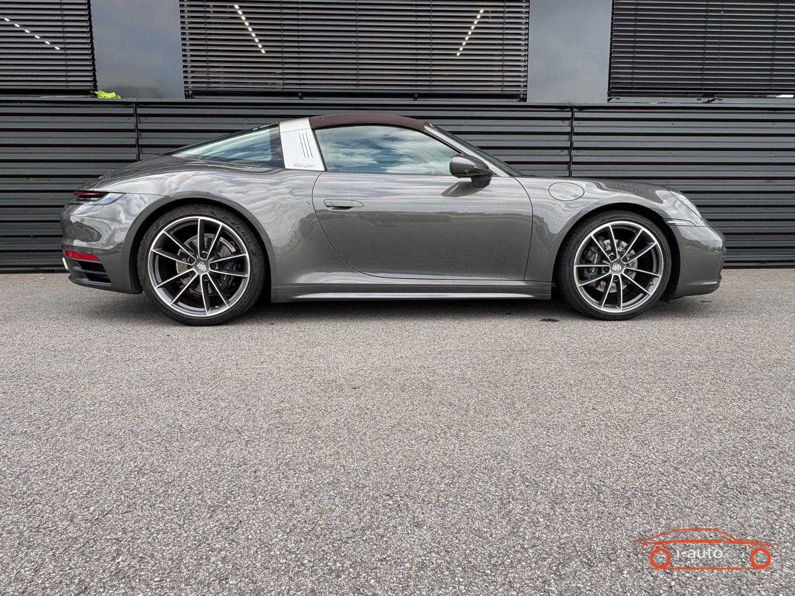 Porsche 911 992 Targa 4 za 132800€