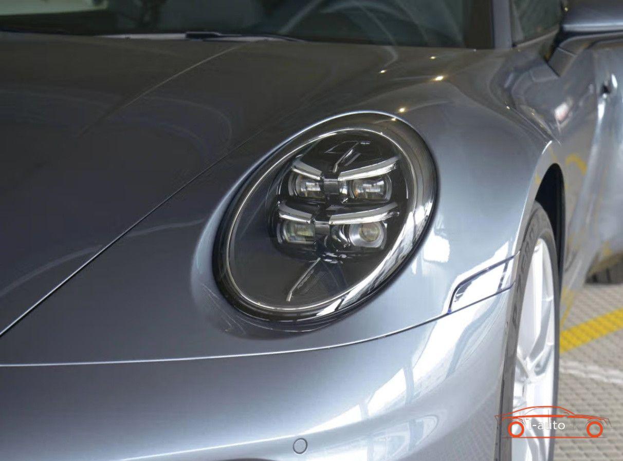 Porsche 911 992.2 za 136700€