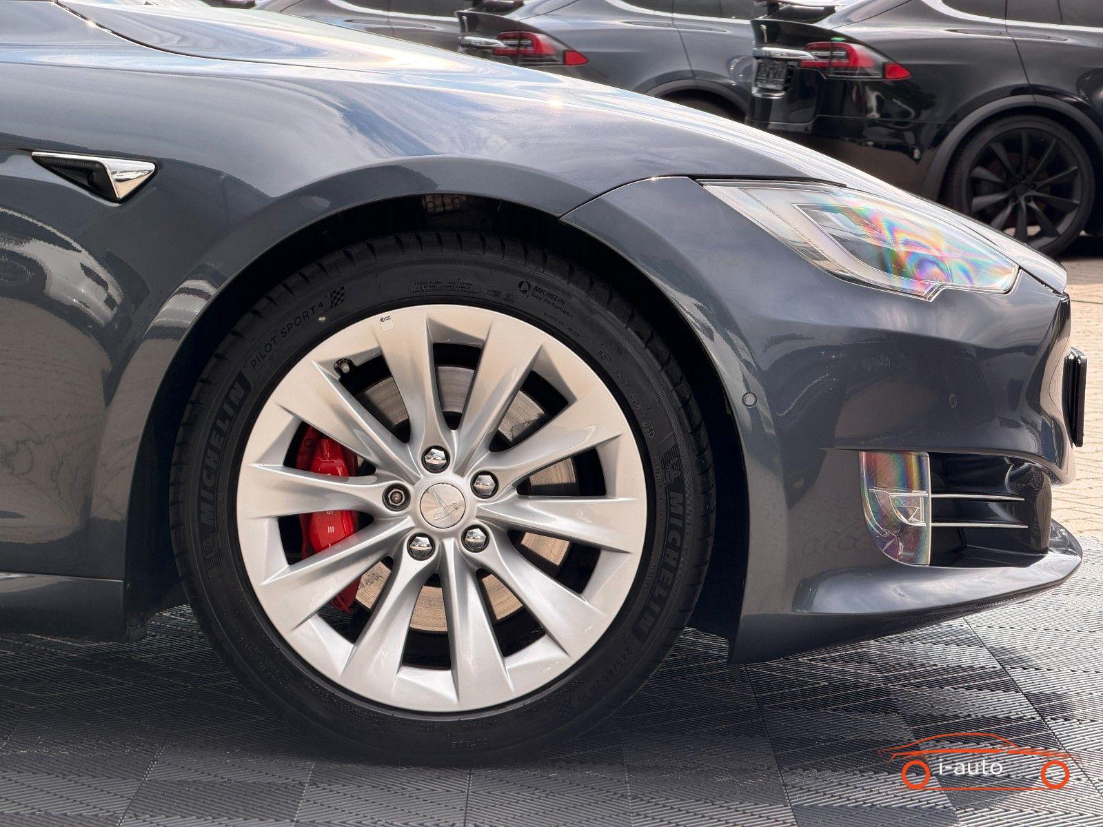 Tesla Model S P100D | SUNROOF | za 37800€
