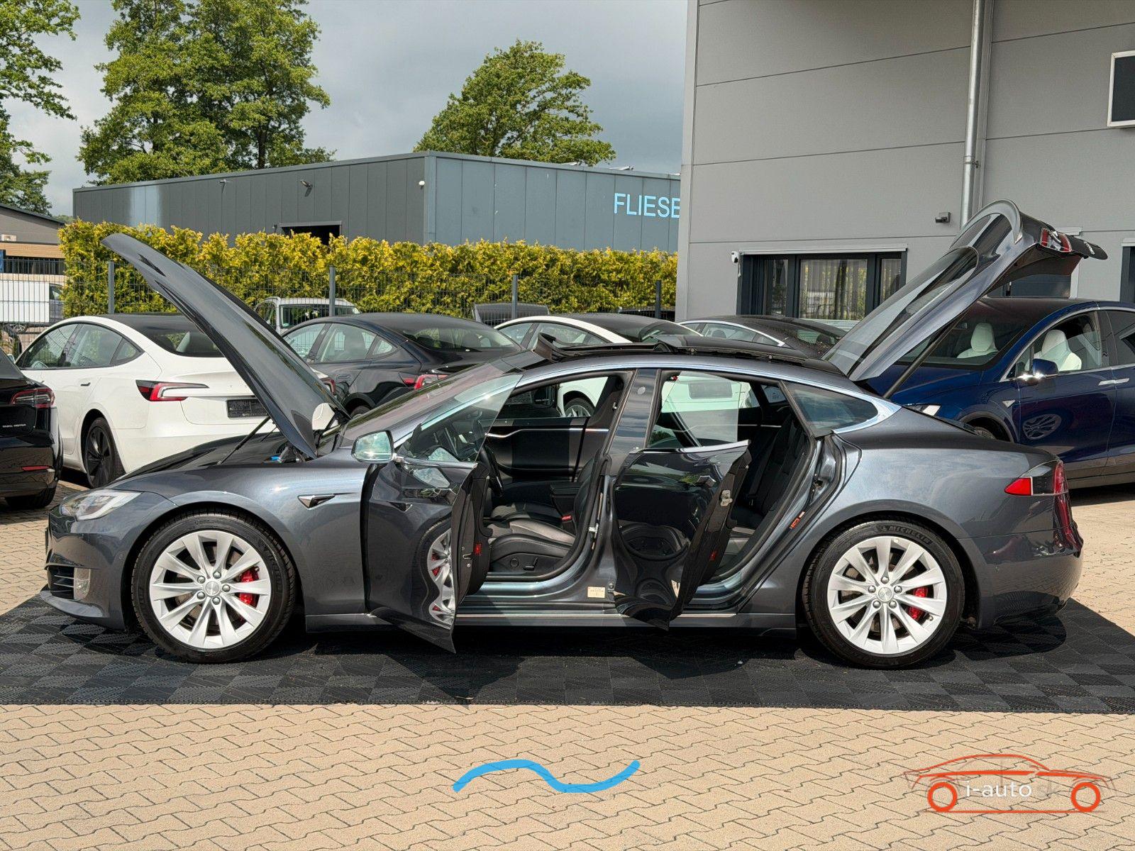 Tesla Model S P100D | SUNROOF | za 37800€