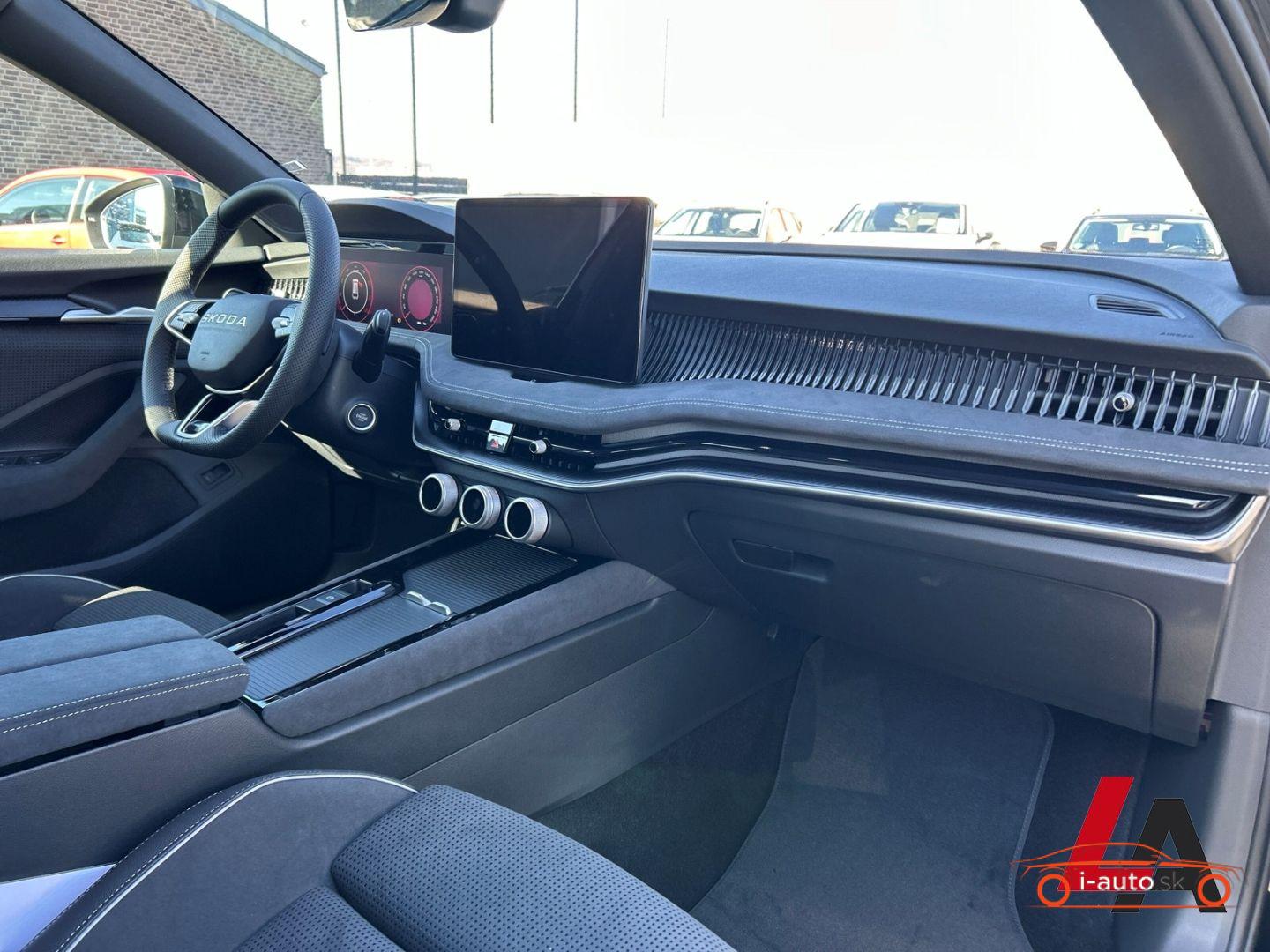 Skoda Superb Combi 2.0 TDI DSG SPORTLINE za 54500€