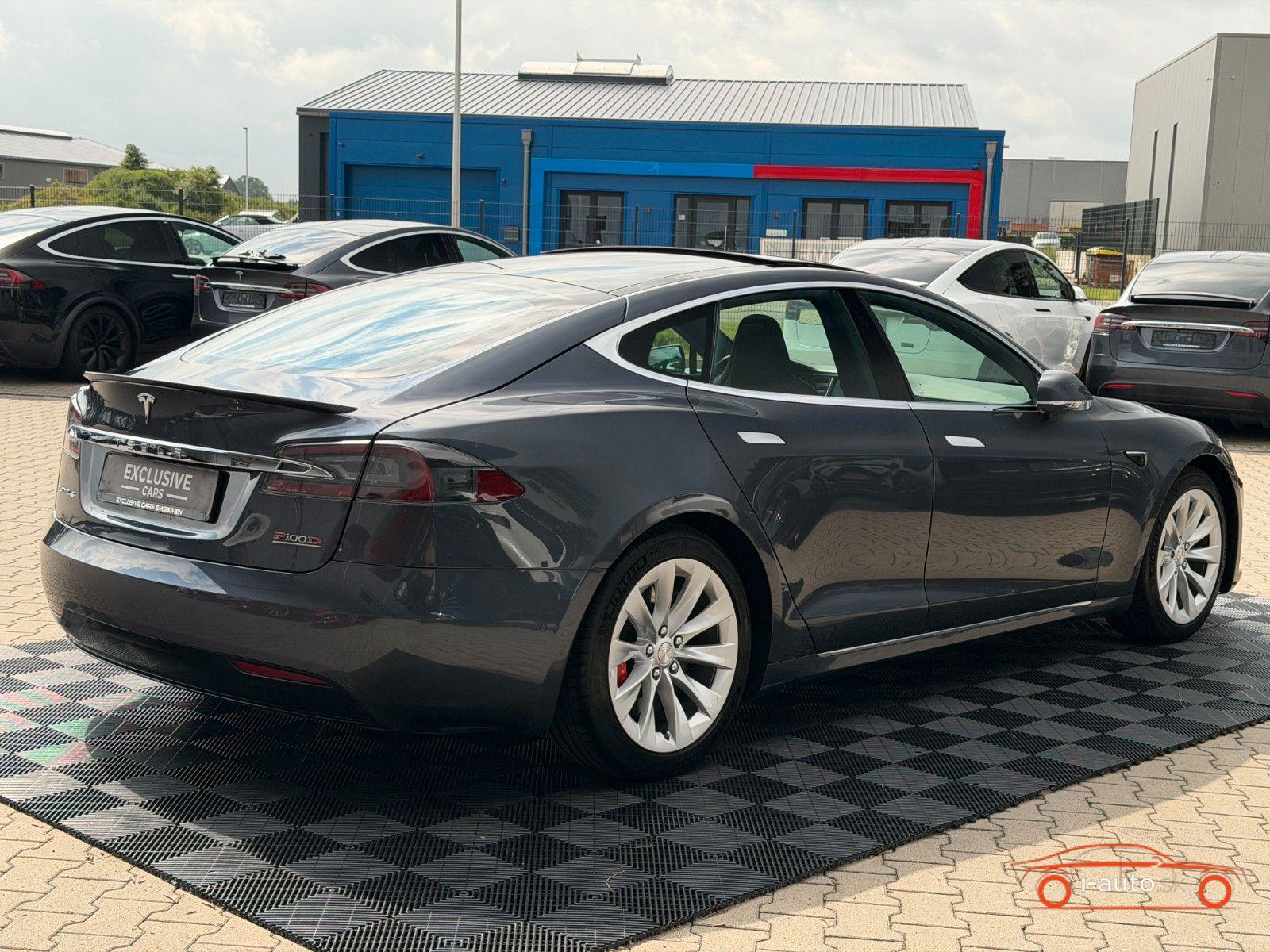 Tesla Model S P100D | SUNROOF | za 37800€