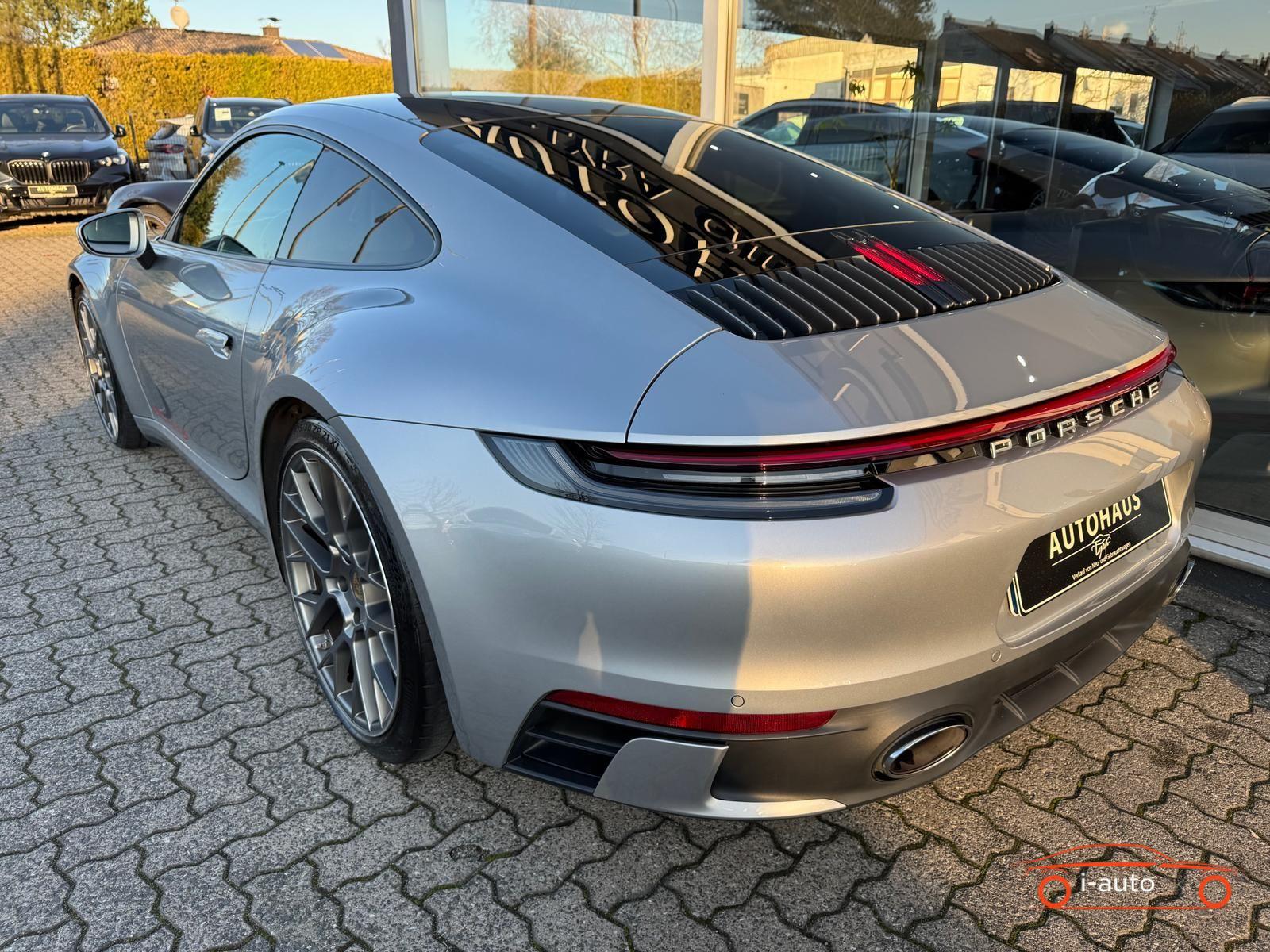 Porsche 911 992 Carrera 4S za 111000€