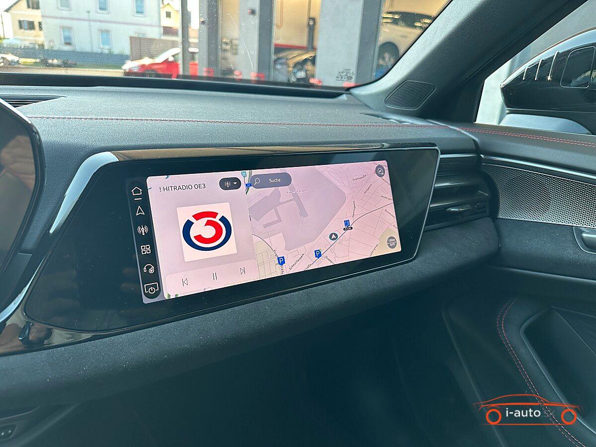 Audi RS5  PHEV quattro Tiptronic za 148600€