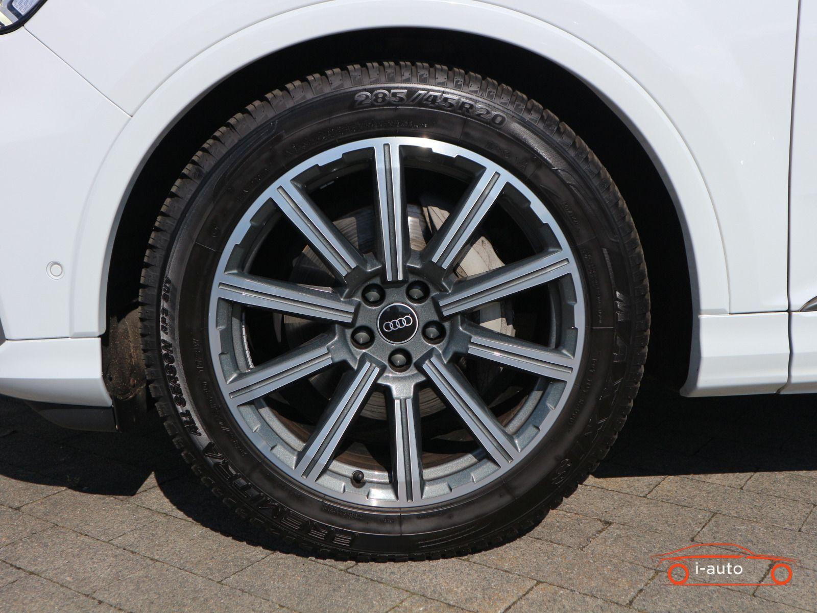 Audi Q7 50 TDI quattro S-Line za 53200€