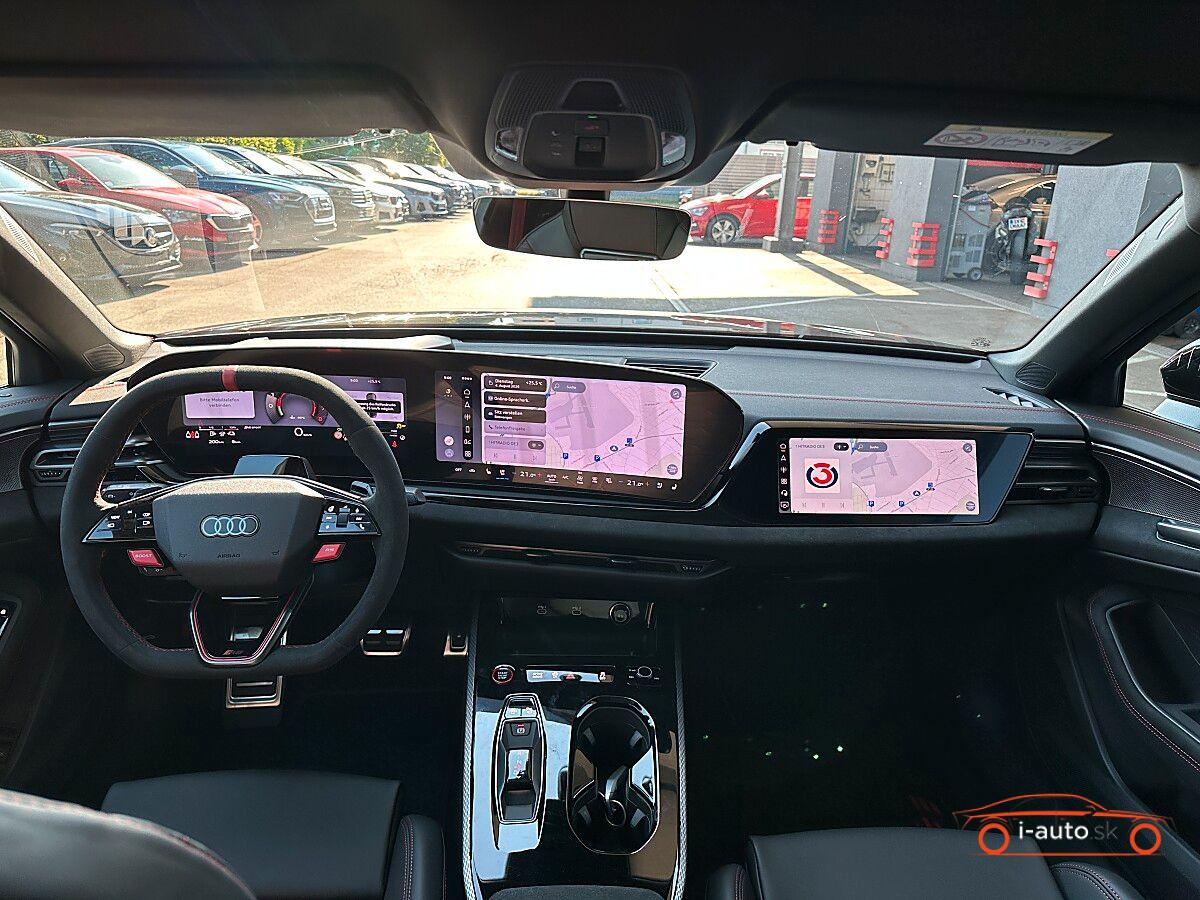 Audi RS5  PHEV quattro Tiptronic za 148600€