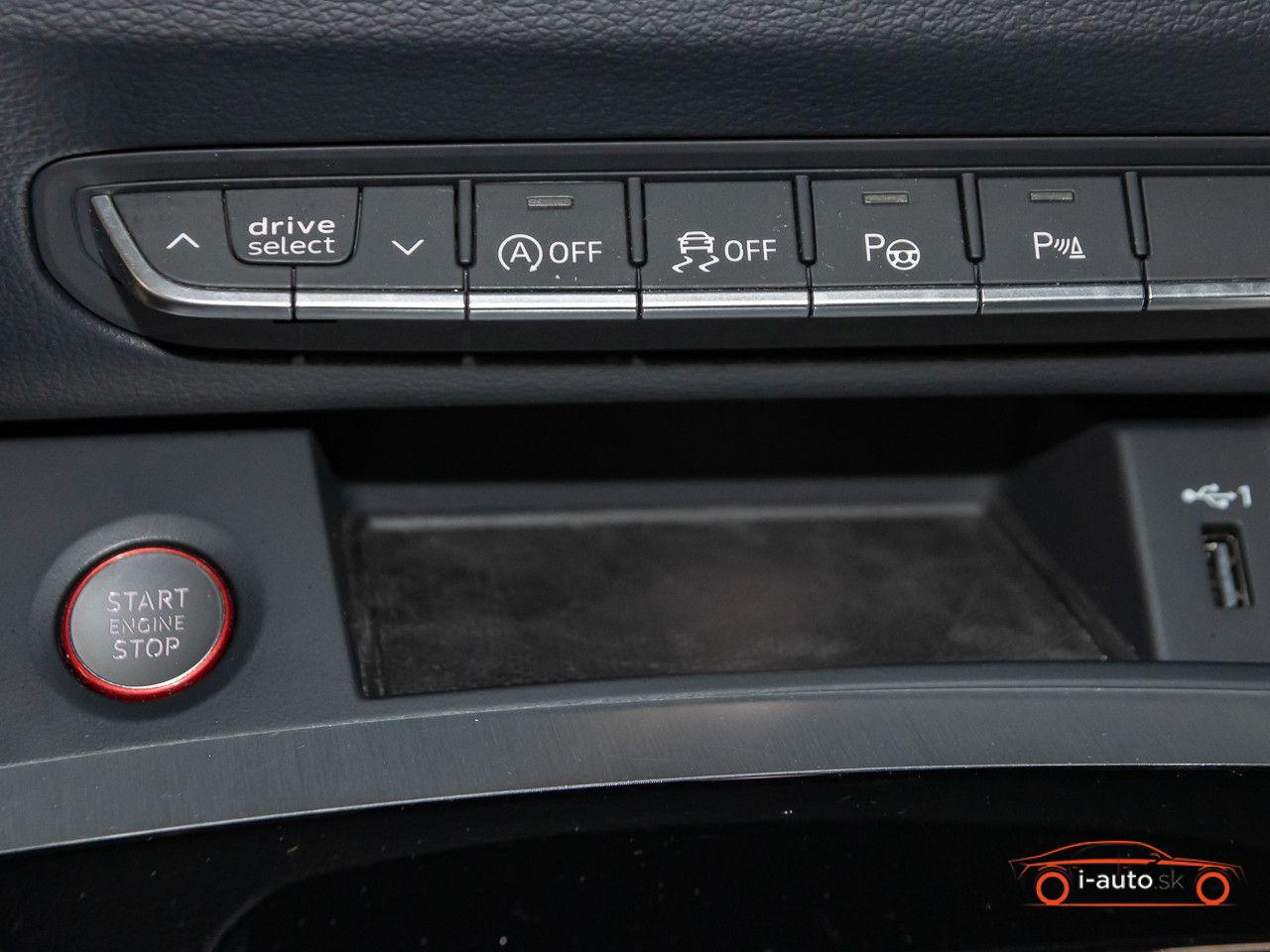 Audi SQ5 Sportback 3.0 TDI quattro za 54700€
