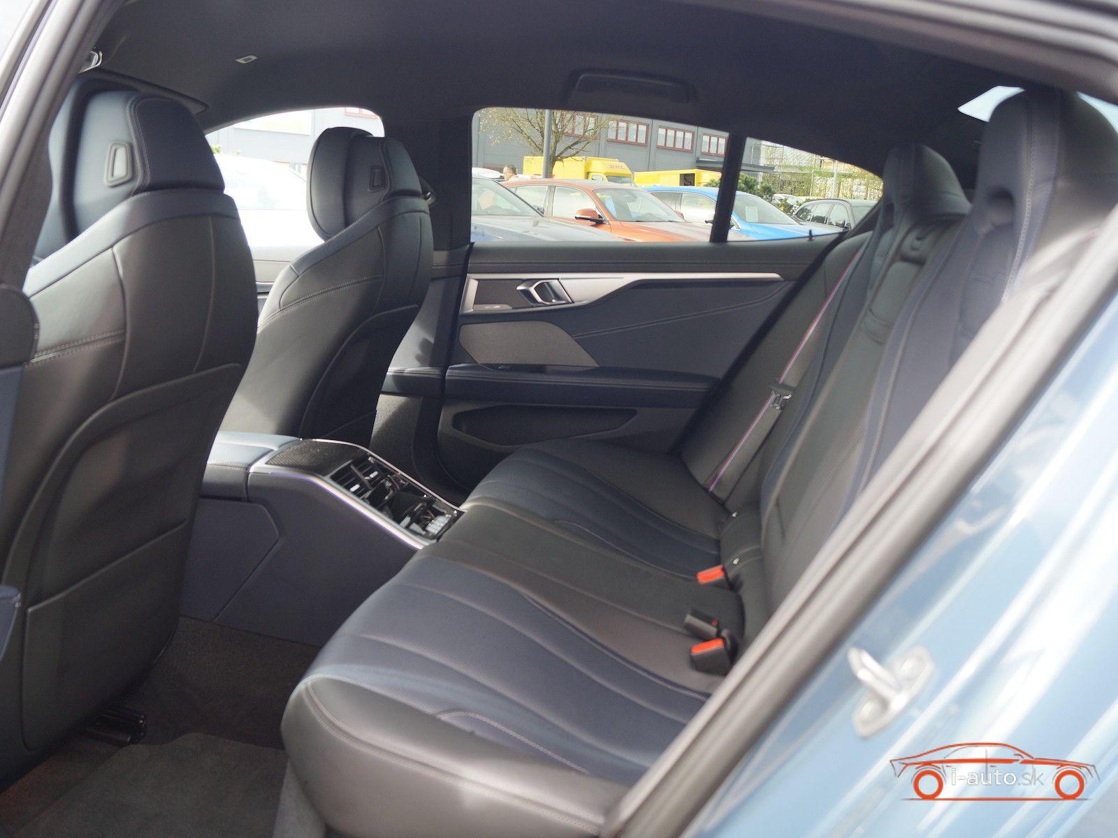 BMW 8 840d xDrive Gran Coupe M Sport za 63900€