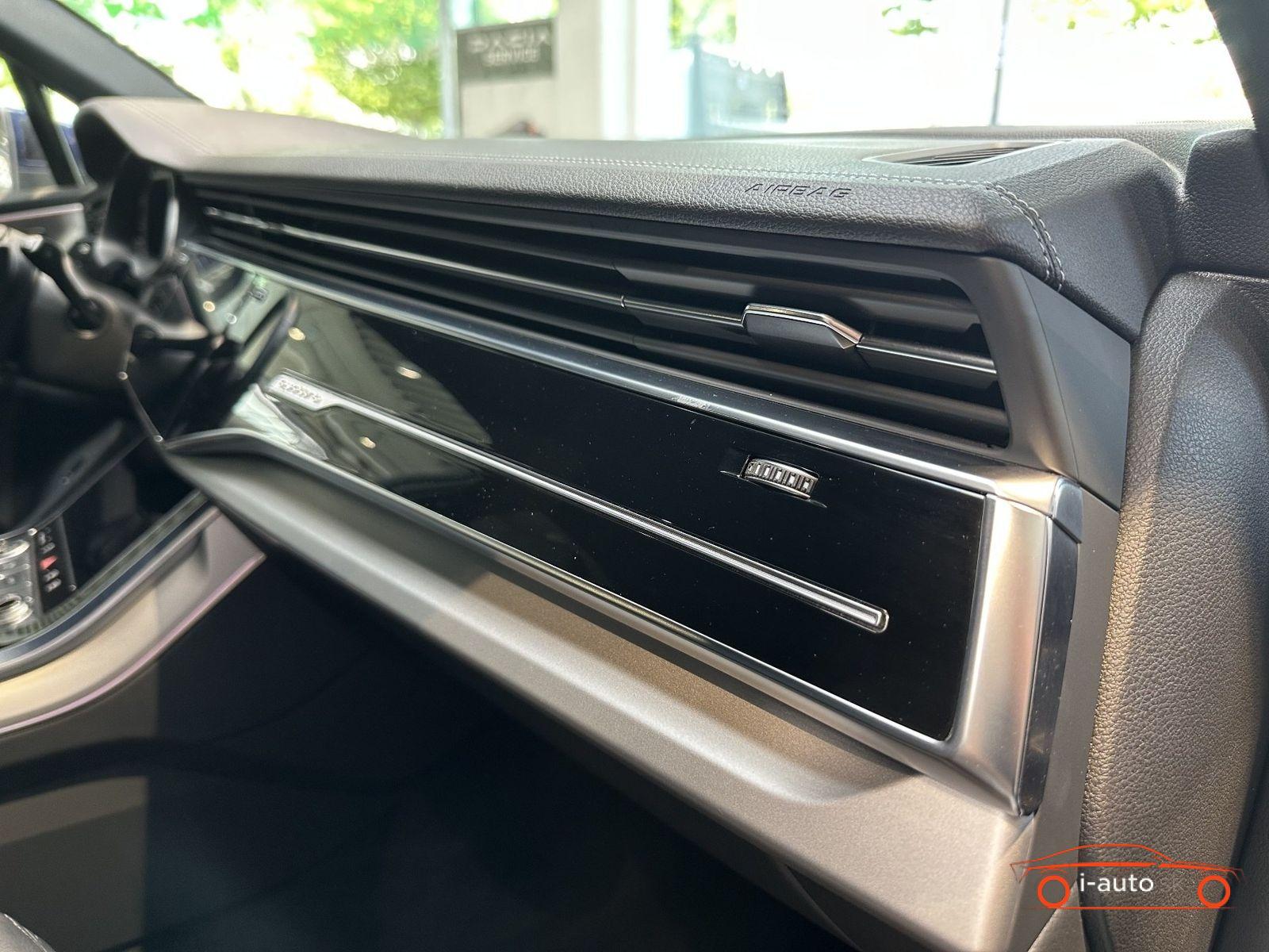 Audi Q7 50 TDI quattro S line za 65100€