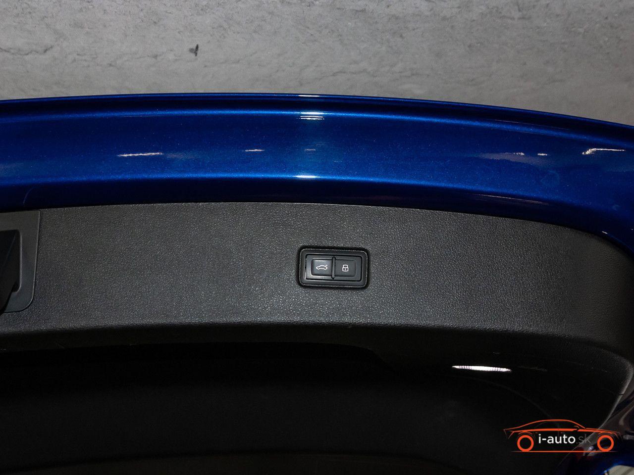 Audi SQ5 Sportback 3.0 TDI quattro za 54700€