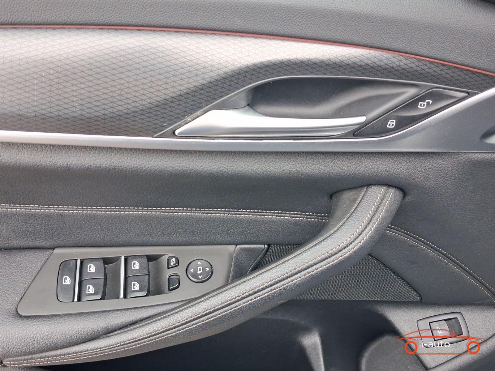 BMW 5 Touring 540d xDrive M Sport za 51000€