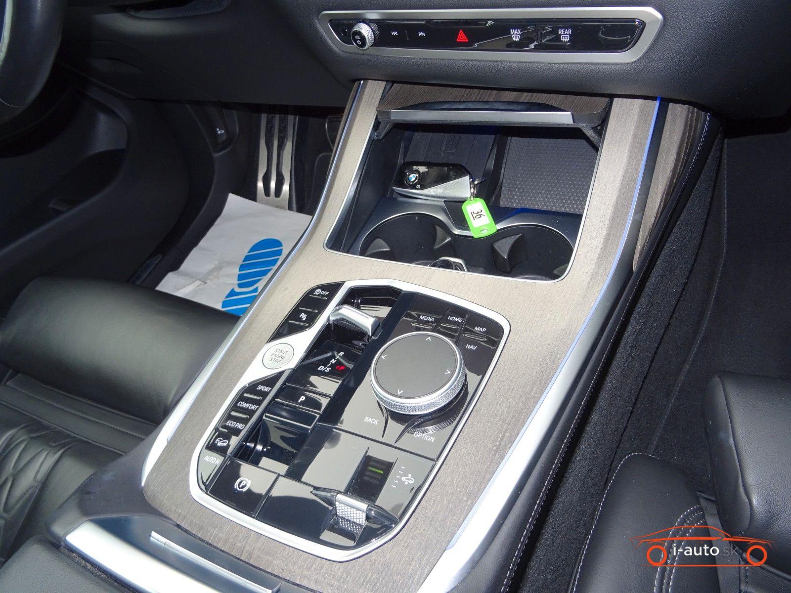 BMW X7 xDrive40d M Sport za 75400€