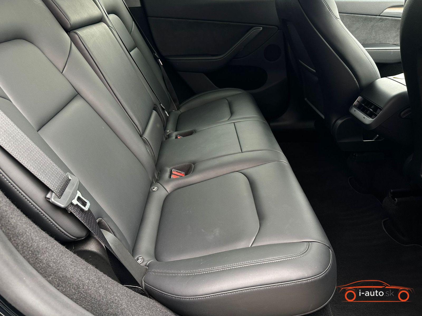 Tesla Model Y Performance  za 42700€