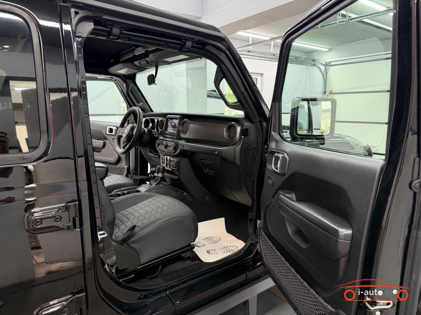 Jeep Wrangler 3.6 V6 eTorque 4X4 Sport S za 46500€